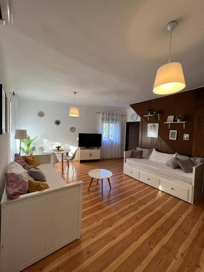 Sml Apartments 1 Izola Kültér fotó