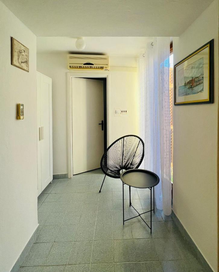 Sml Apartments 1 Izola Kültér fotó