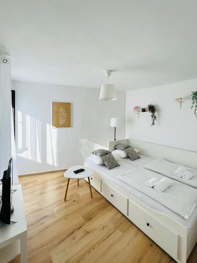 Sml Apartments 1 Izola Kültér fotó
